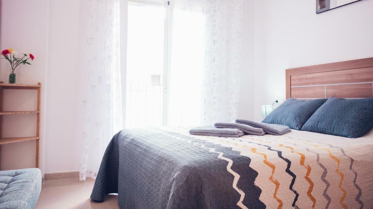 Apartamento En Centro Tradicional Alicante Kültér fotó
